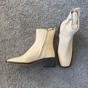 Everlane City Boot